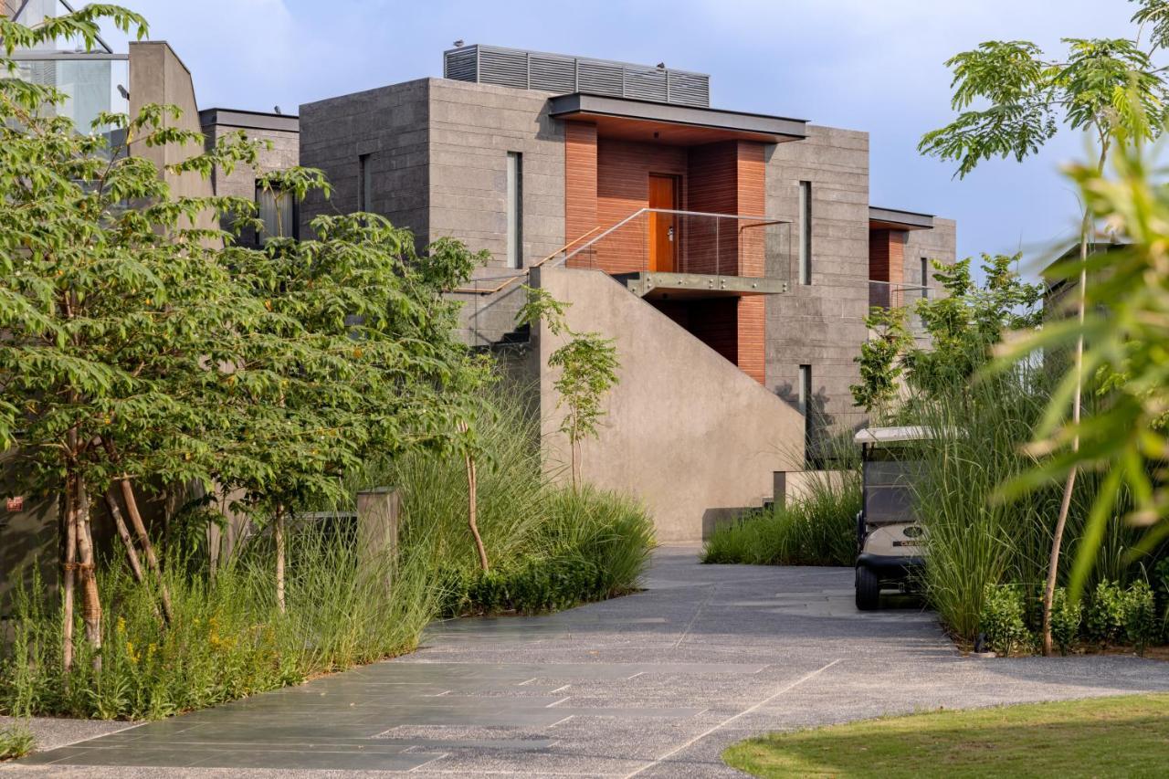 Hotel Mysa Zinc Journey By The Fern, Nani Devati Sānand Exteriér fotografie